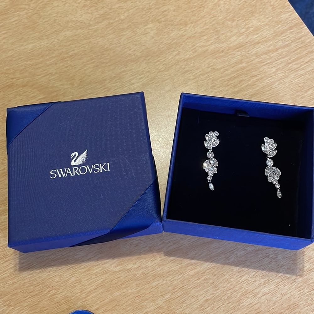 Swarovski earrings - Picture 5 of 5
